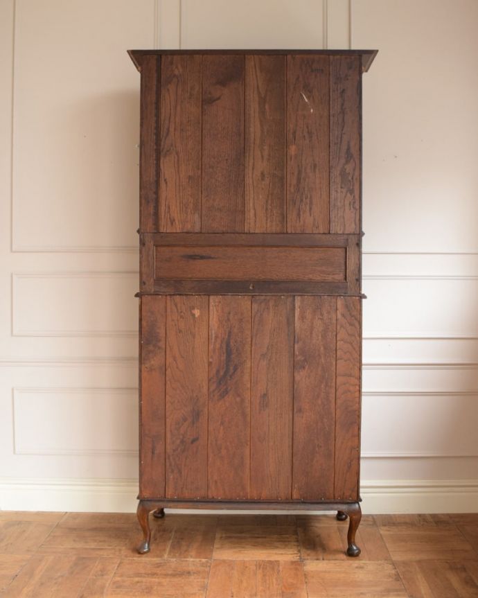 ビューロー アンティーク家具 英国から届いたアンティーク家具ステンドグラス扉のビューローブックケース。後ろ姿までキレイです。(q-2118-f)