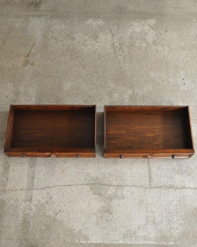 オープンシェルフの引き出し