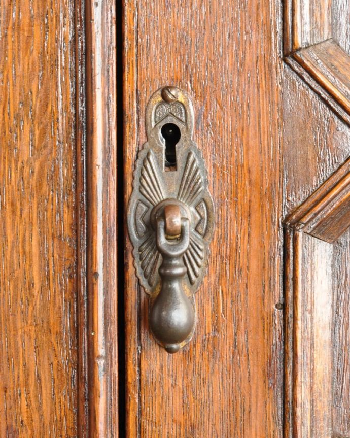 アンティーク家具の取っ手
