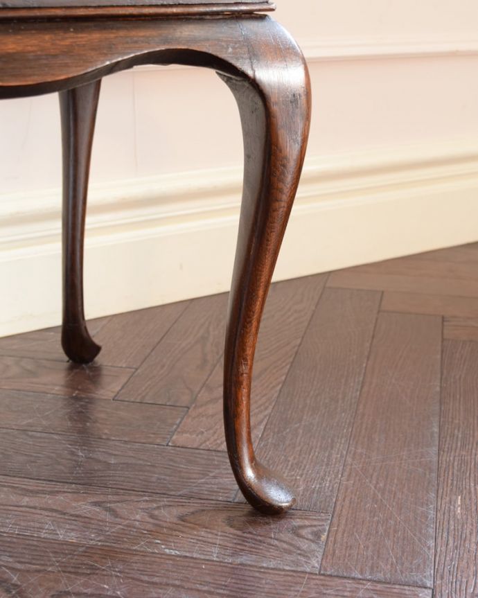 アンティーク家具の脚