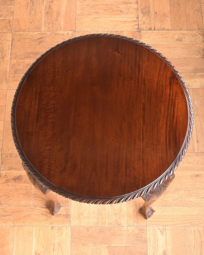 アンティークのテーブル アンティーク家具 ティーテーブル。いろんなことに使って下さい。(q-2146-f)