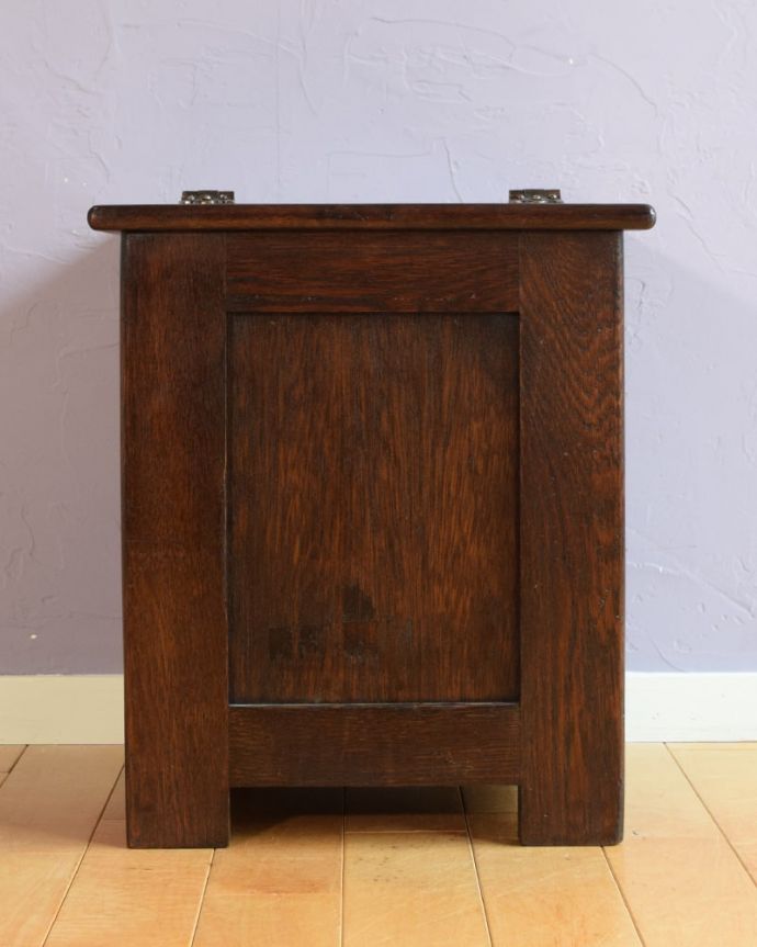 ブランケットボックス・収納ボックス アンティーク家具 コールボックス 後ろ姿も見て下さい。(q-2158-f)