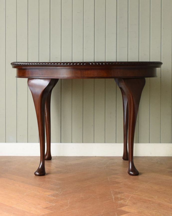 アンティークのテーブル アンティーク家具 ティーテーブル クルッと回転。(q-2179-f)