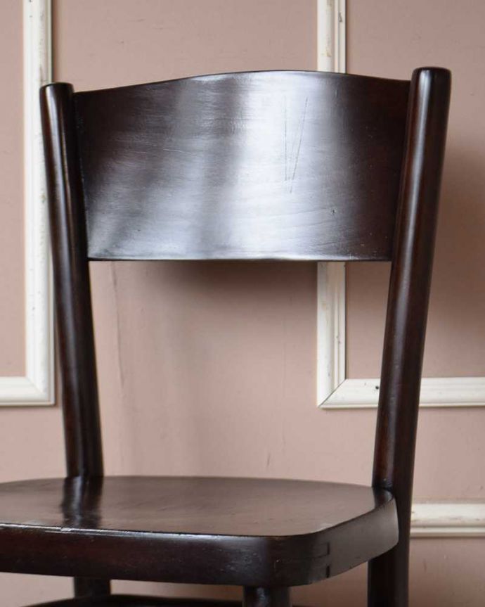 ベントウッドチェアの背もたれ