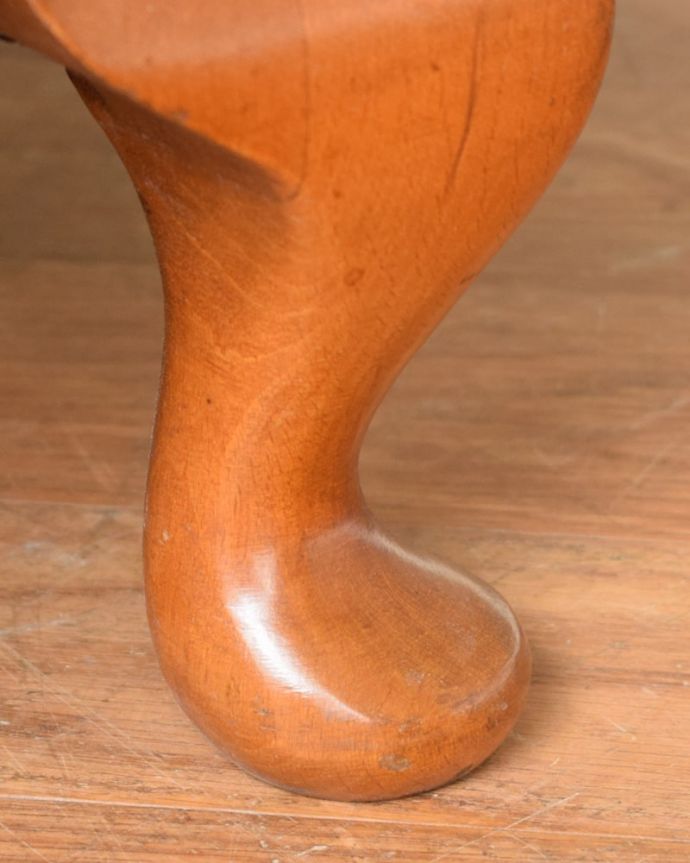 アンティーク家具の脚