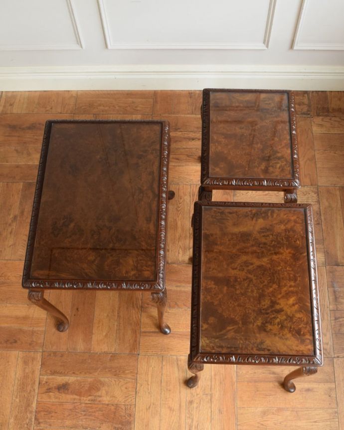 アンティークのテーブルの天板