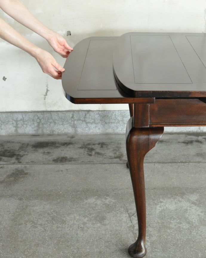 アンティークのテーブル　アンティーク家具　ドローリーフテーブル　誰でもカンタン！引っ張るだけでOK。(q-2199-f)