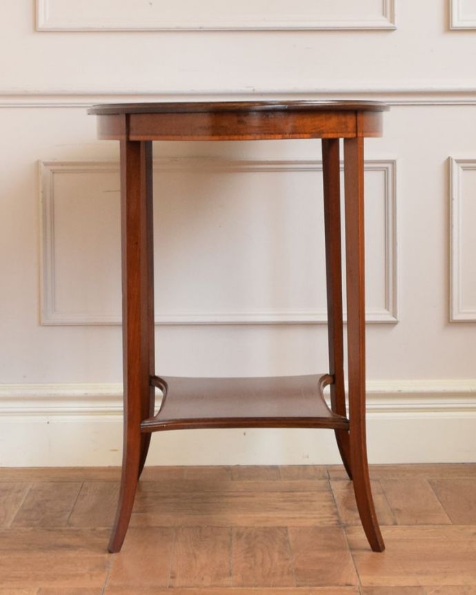 アンティークのテーブル アンティーク家具 ティーテーブル クルッと回転。(q-2205-f)