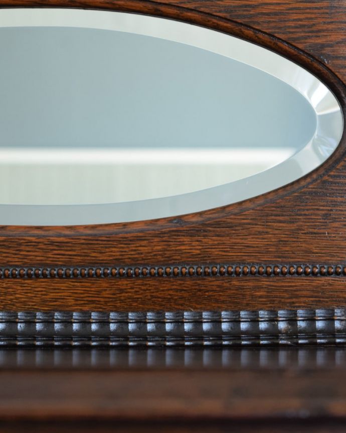 サイドボード　アンティーク家具　ミラーバックサイドボード。新しいミラーでお届けしますこちらは新しいミラーに交換しました。(q-2206-f)