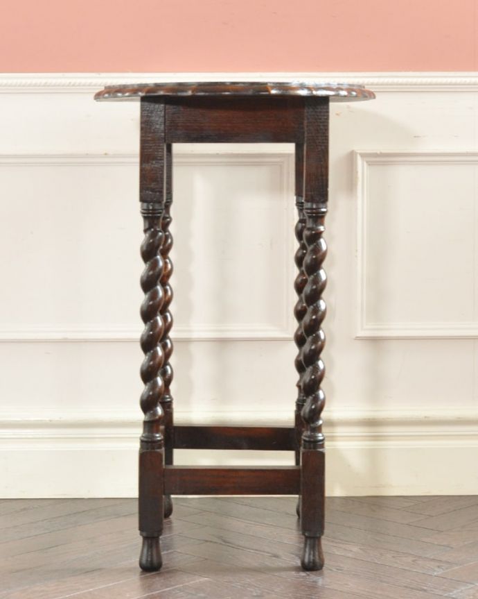 アンティークのテーブル アンティーク家具 オケージョナルテーブル クルッと回転。(q-2207-f)