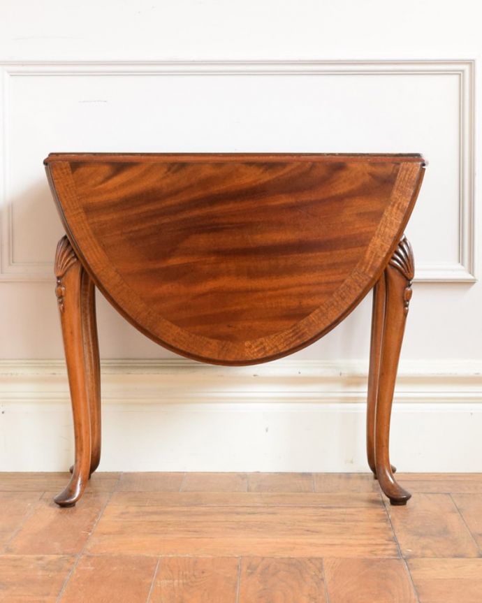 アンティークのテーブル　アンティーク家具　ゲートレッグテーブル　クルッと回転。(q-2210-f)