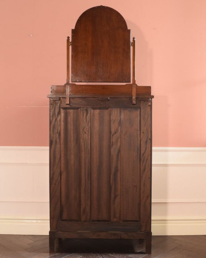 アンティークのドレッサー　アンティーク家具　ドレッシングチェスト　もちろん後ろ姿もキレイです。(q-2225-f)