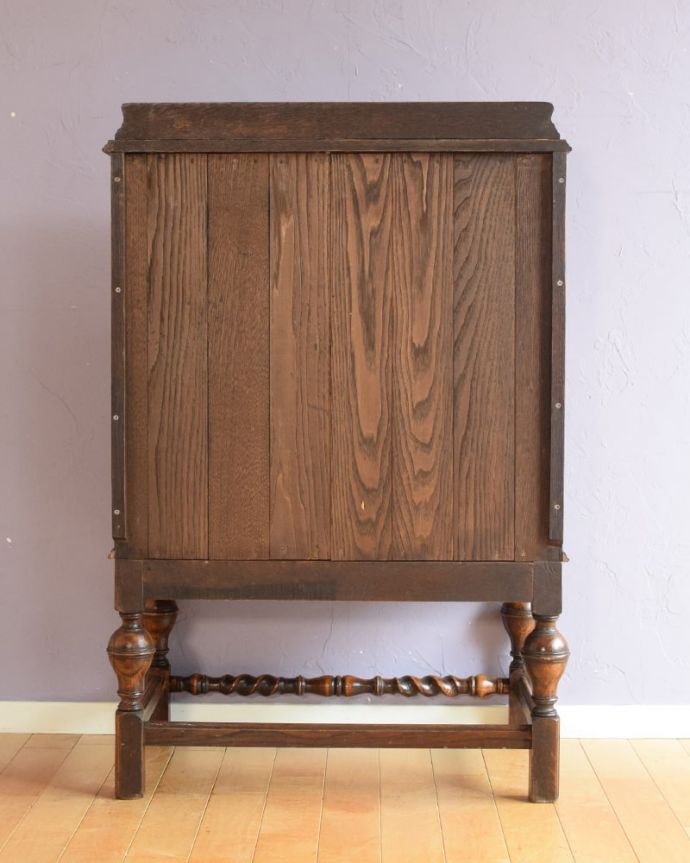 ビューロー　アンティーク家具　ライティングビューロー　もちろん後ろ姿もキレイですアンティークは新品ではないので経年変化によるキズはありますが専門の職人がしっかり修復したので安心してお使いください。(q-2231-f)