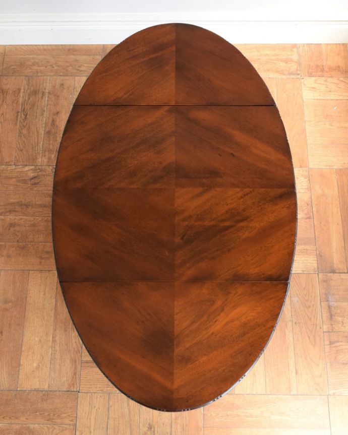 アンティークのワゴン・トローリー アンティーク家具 トロリー 広げればテーブル代わりになっちゃう広い天板まるでワゴンの上にドロップリーフテーブルが付いているようなデザイン。(q-2236-f)