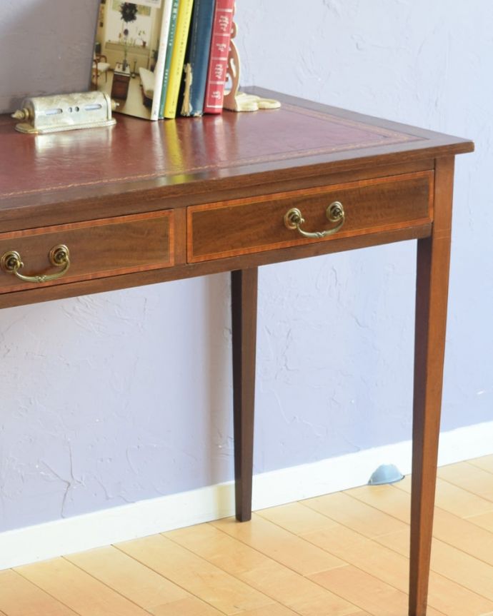 美しい木目のコンソールテーブル