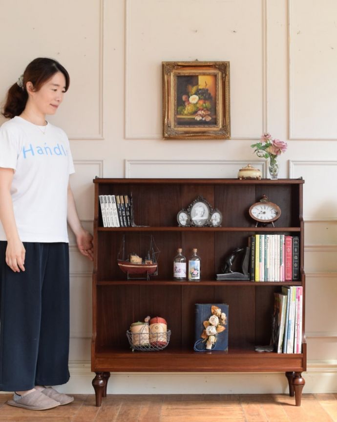 アンティークのキャビネット　アンティーク家具　ブックシェルフ　見た目はもちろん実用的に使いやすいオープン棚扉が付いていないオープンタイプの本棚は、便利に使える実力派。(q-2246-f)
