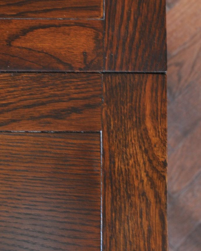 アンティークのテーブル　アンティーク家具　ドローリーフテーブル(S)　近づいて見てみると、天板はこんな感じです。(q-2257-f)