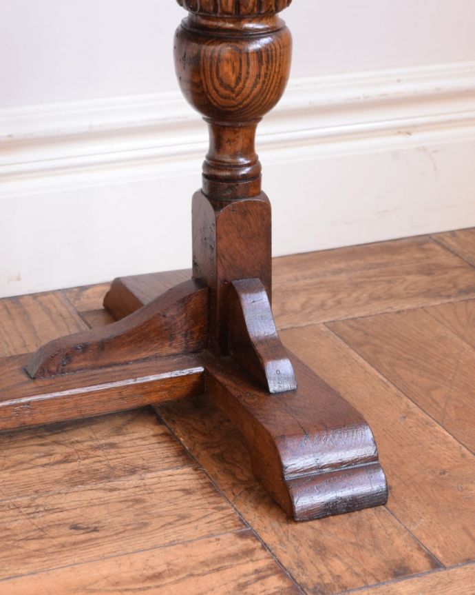 アンティーク家具の脚