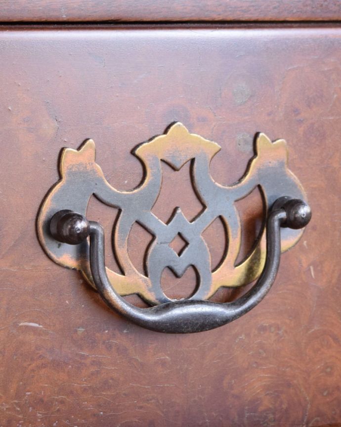 アンティークチェストの取っ手