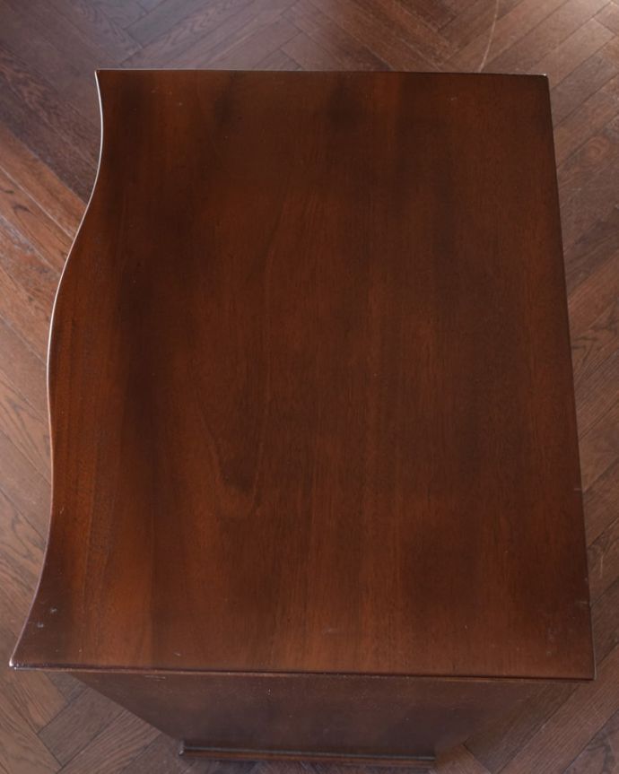 チェストの天板