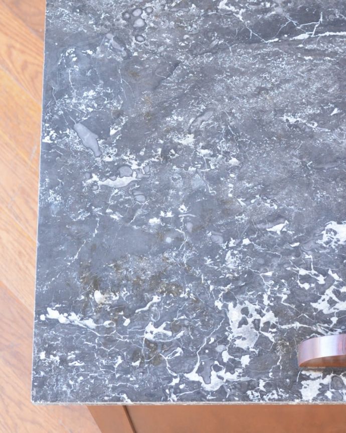 サイドボード アンティーク家具 ウォッシュスタンド コンディションもバッチリ!天然大理石はコンディションが一番大事なポイント。(q-2280-f)