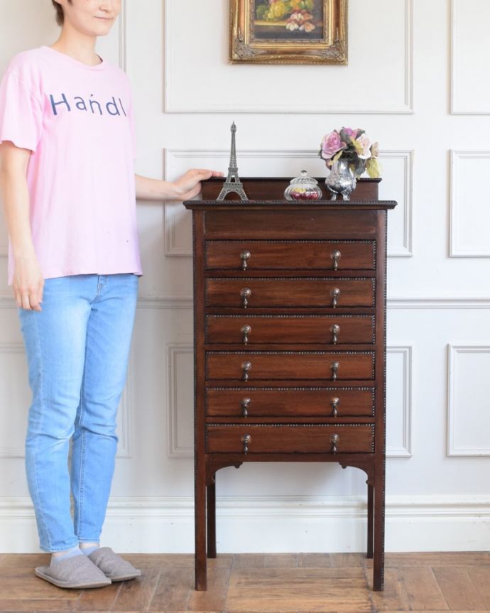 英国アンティークのミュージックチェスト