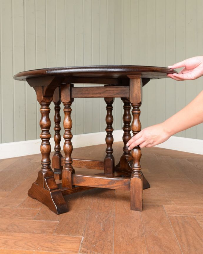 カンタンに伸び縮み出来ます。