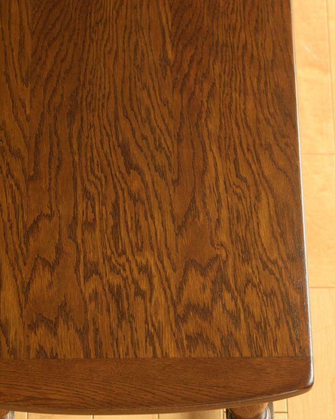 コーヒーテーブルの天板