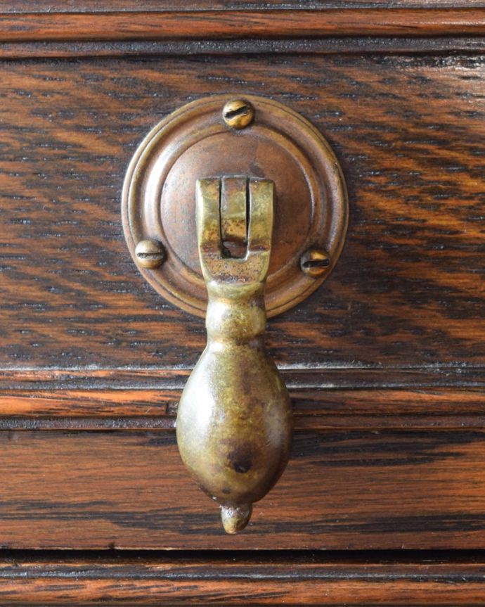 アンティークのテーブル　アンティーク家具　カトラリーチェスト　開ける度にワクワクこんな所もアンティークらしさ。(q-2301-f)