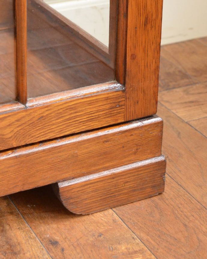 アンティーク家具の脚