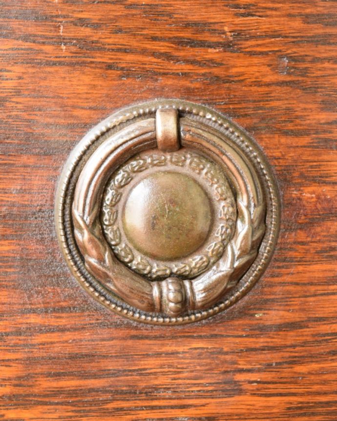 開ける度にワクワクする取っ手