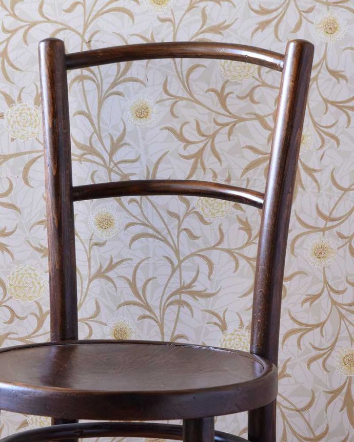 ベントウッドチェアの背もたれ