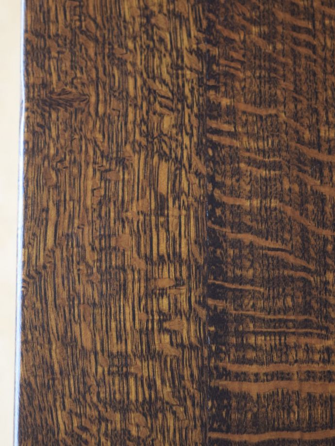 サイドチェストの天板