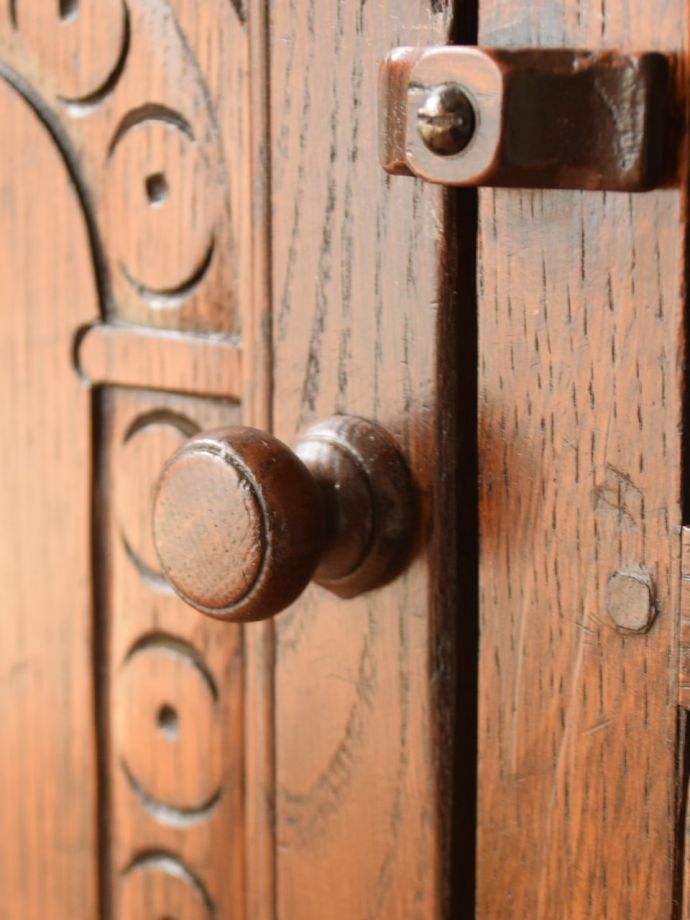 アンティーク家具の取っ手