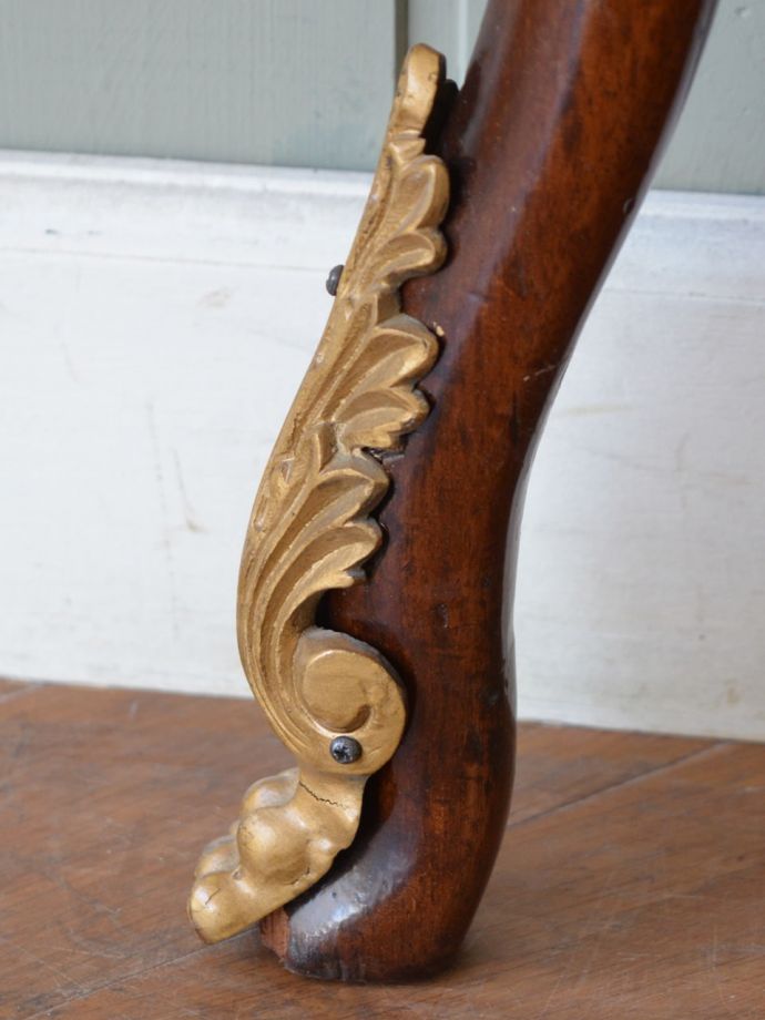 アンティーク家具の脚