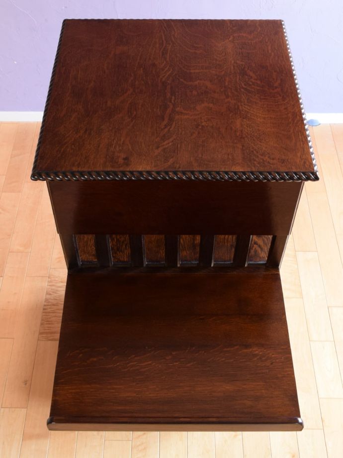 アンティーク家具の天板