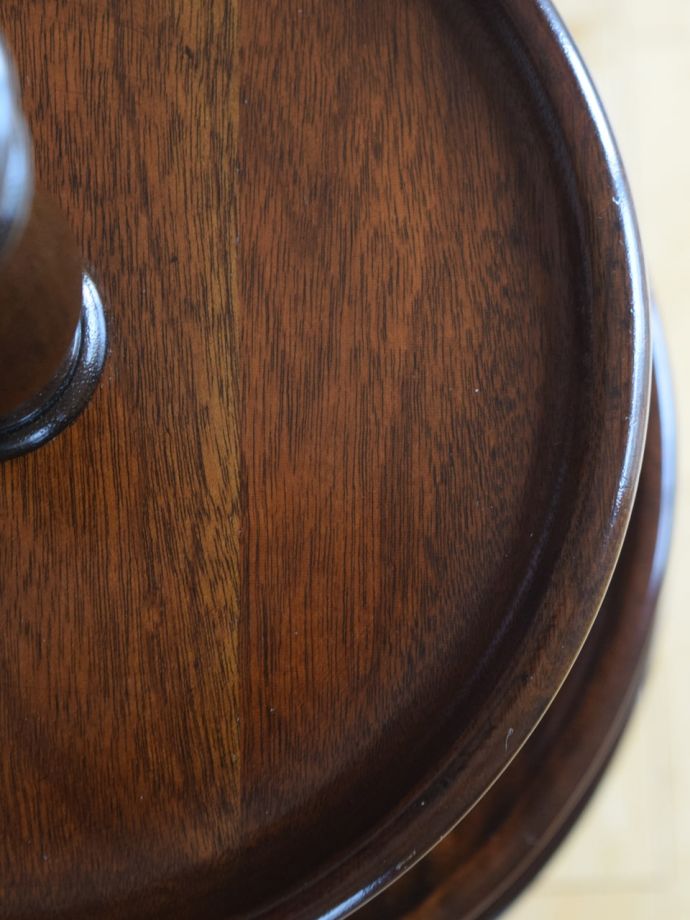 天板を近づいてみると…