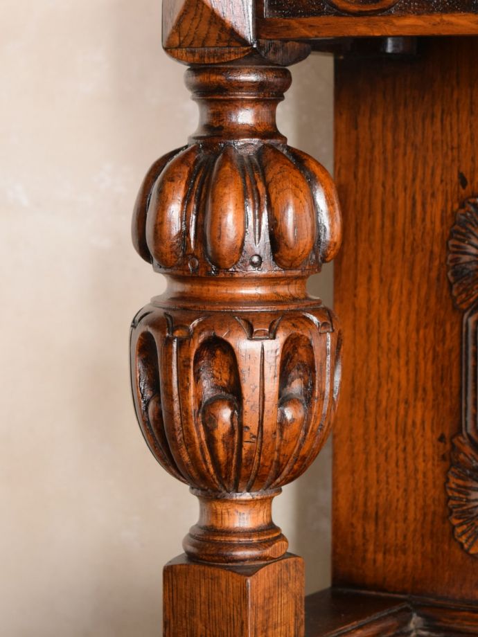 サイドボードの装飾