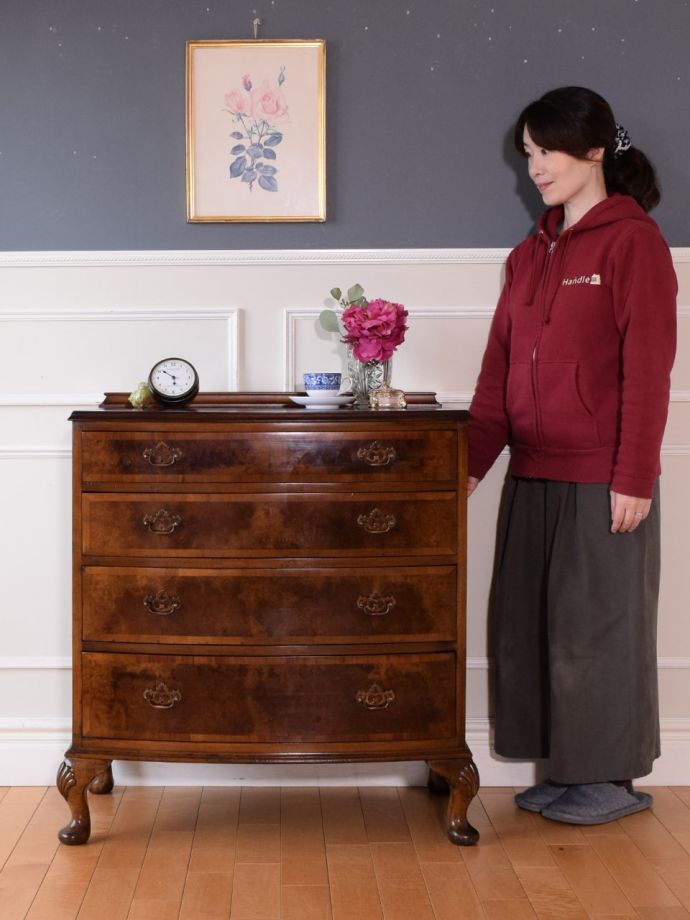 英国アンティークのチェスト