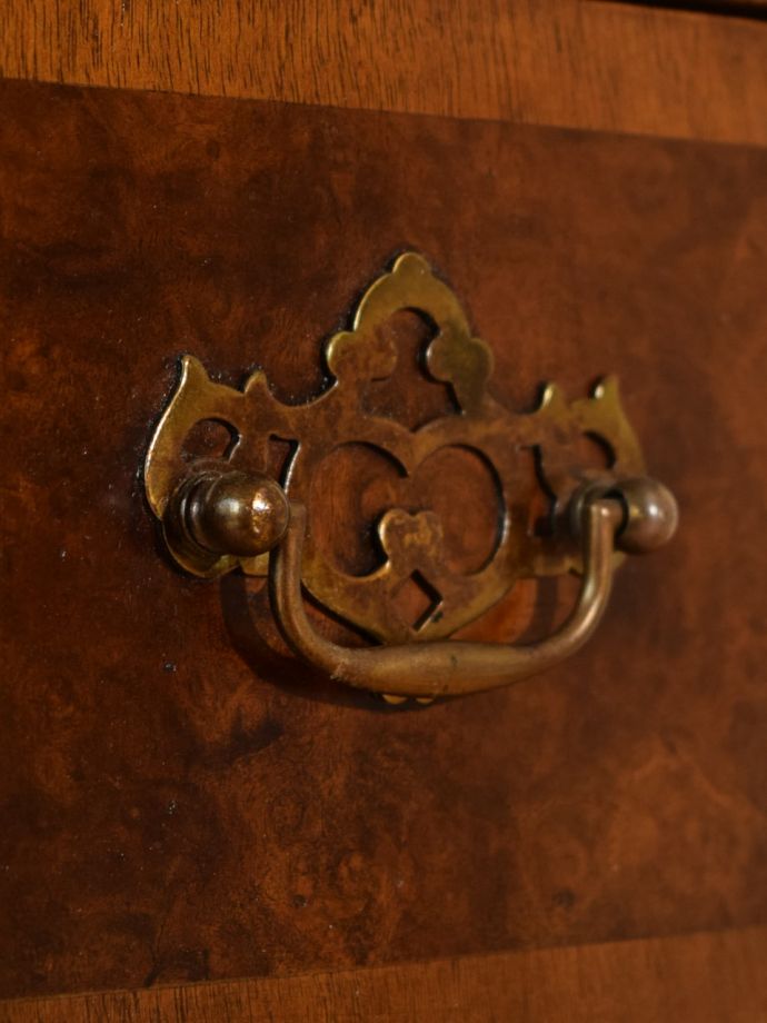 アンティーク家具の取っ手