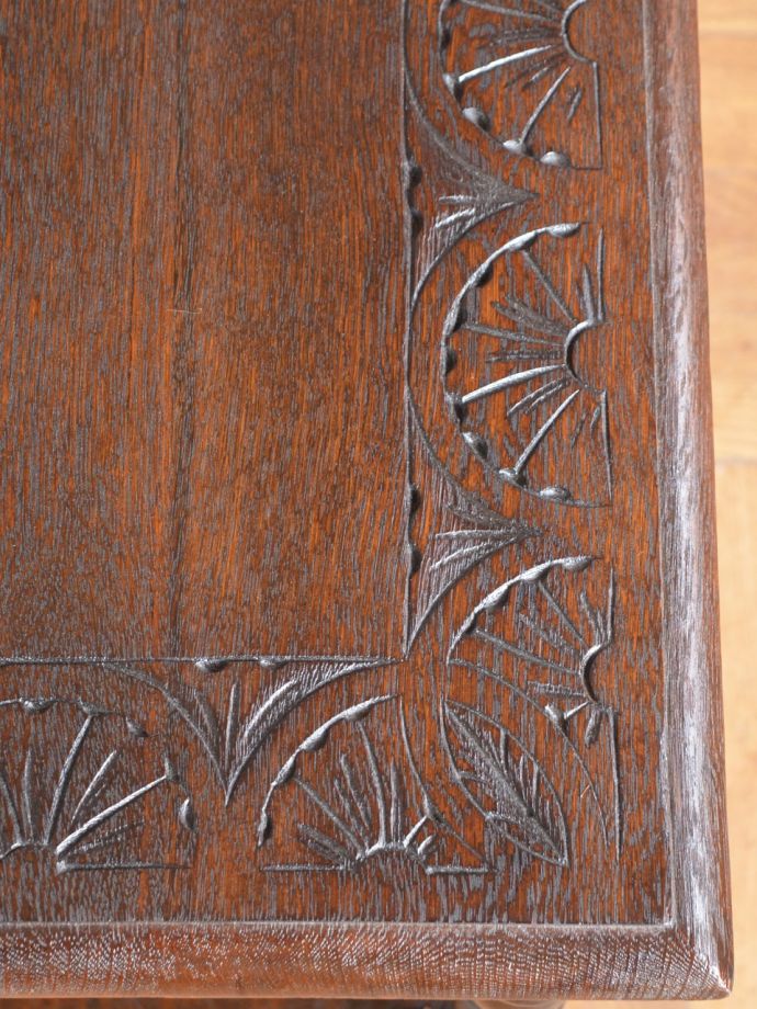 オケージョナルテーブルの天板