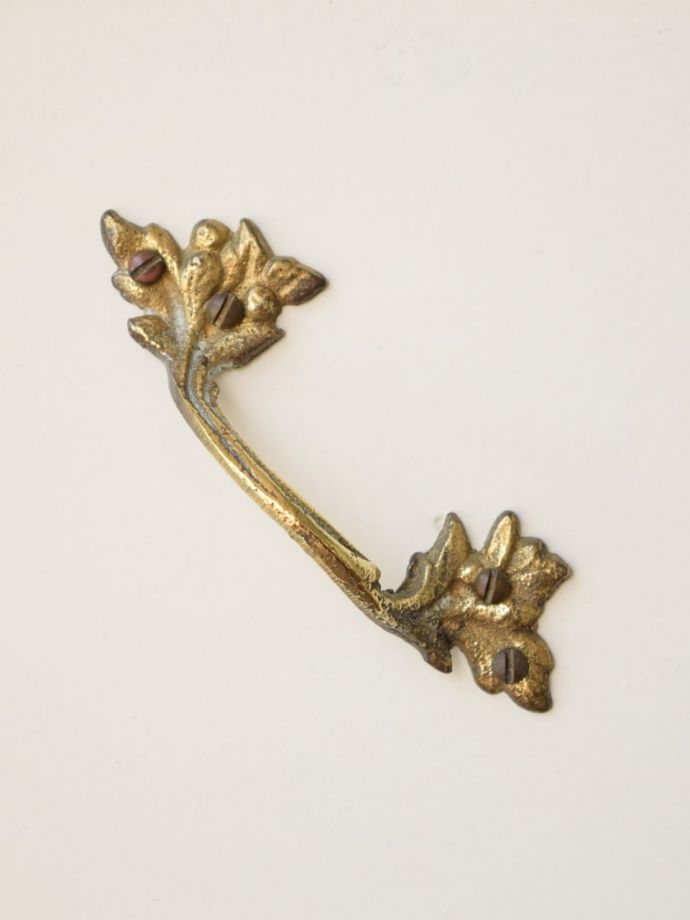 アンティーク家具の取っ手