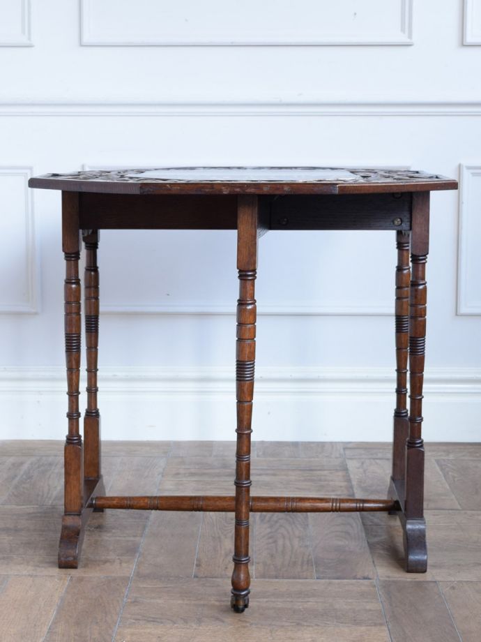 いろんな表情が楽しめるゲートレッグ