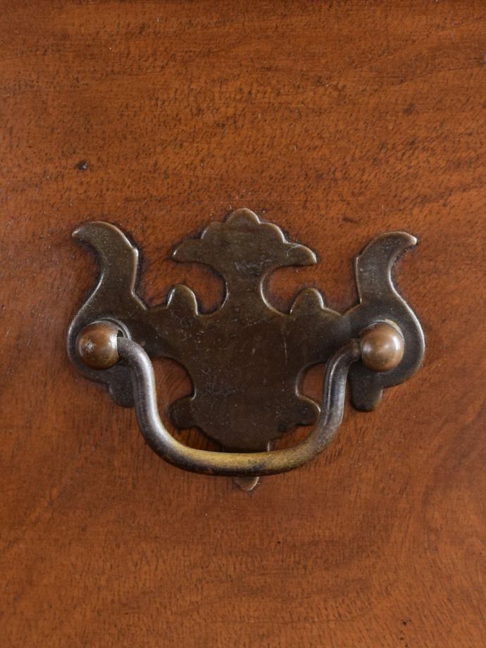 アンティークチェストの取っ手