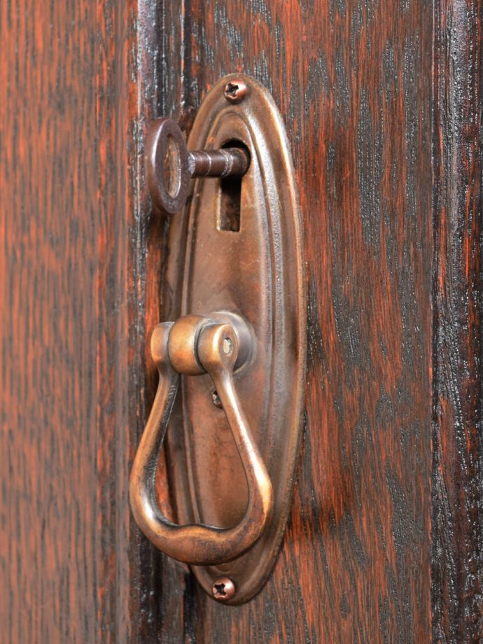 アンティークの鍵と取っ手
