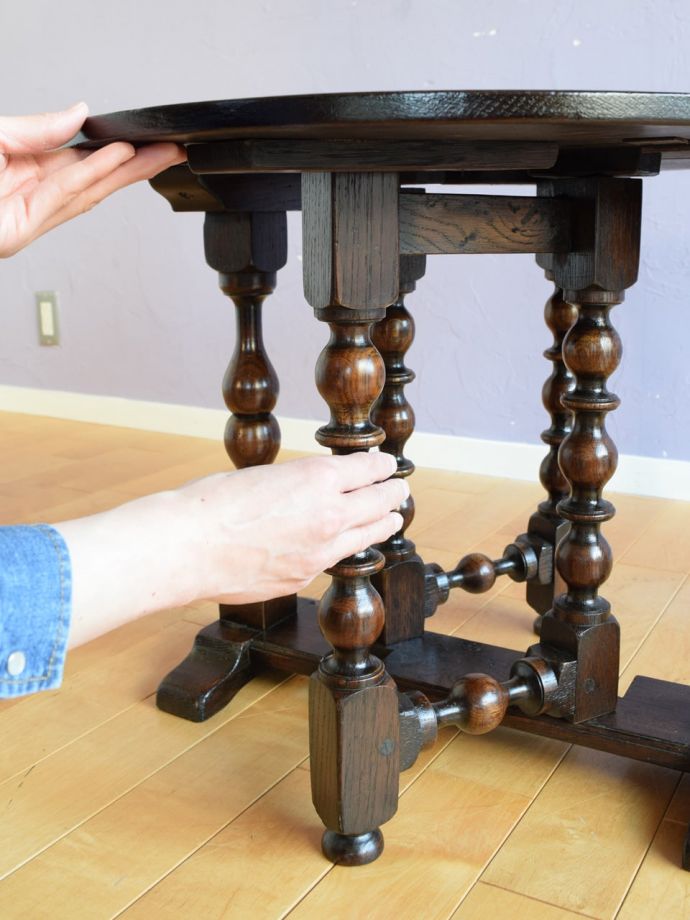 カンタンに伸び縮み出来ます。