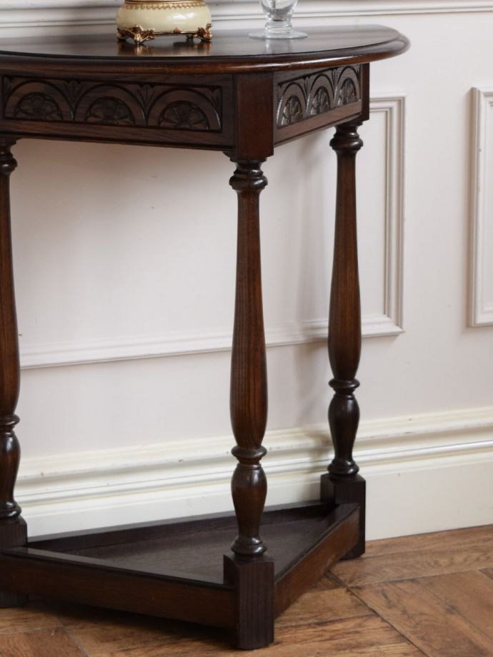 おしゃれなコンソールテーブル