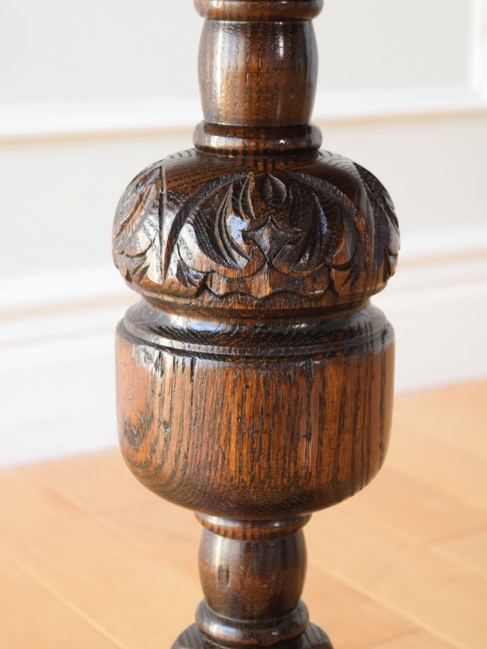 英国アンティークの装飾