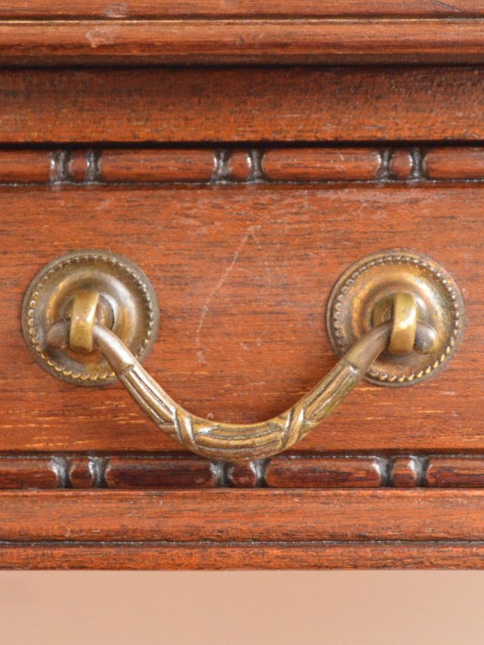 アンティークデスクの取っ手