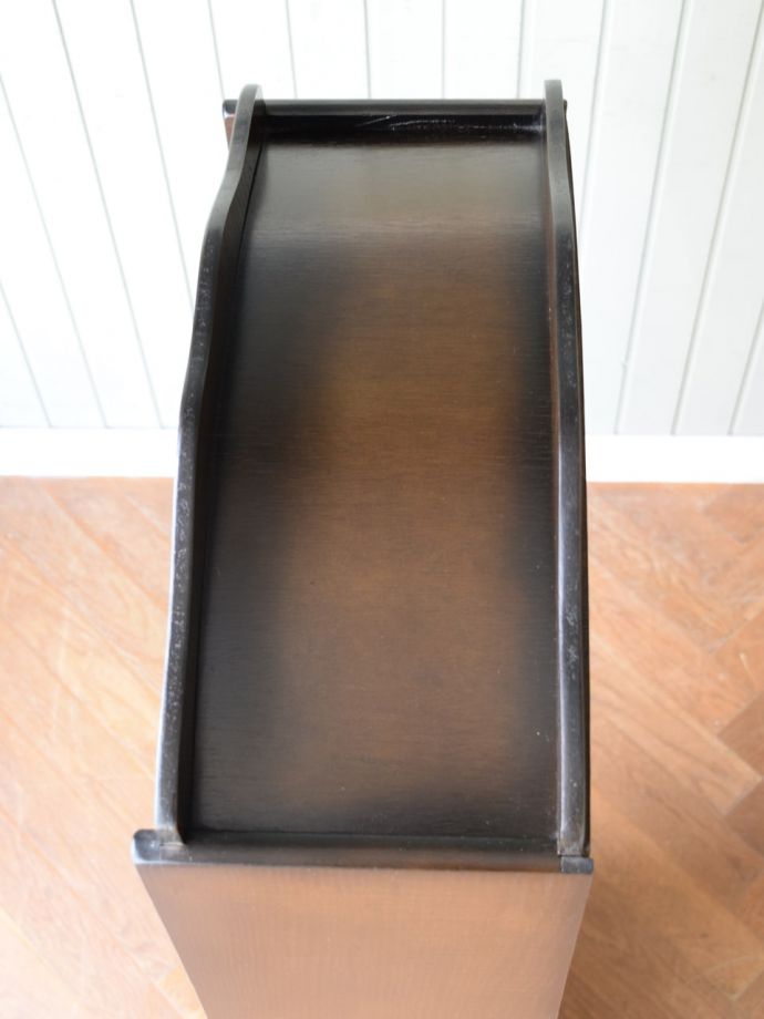 アンティーク本棚の天板